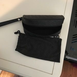 Oakley hard and soft sunglasses case
